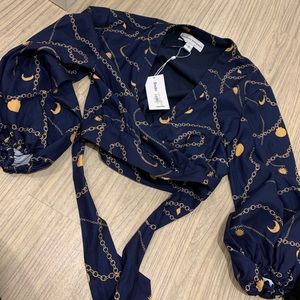 Finders keepers the label top